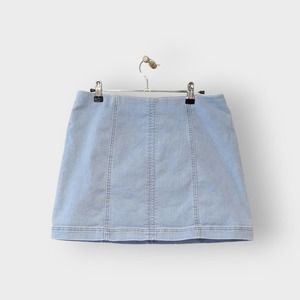 Stretch Denim Mini Skirt | Light Wash | Medium 7/9